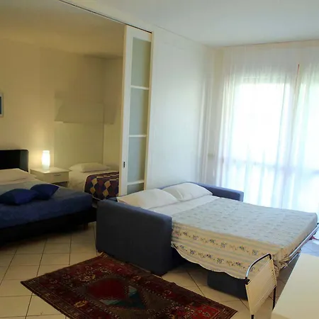 Venice Apartahotel 4*