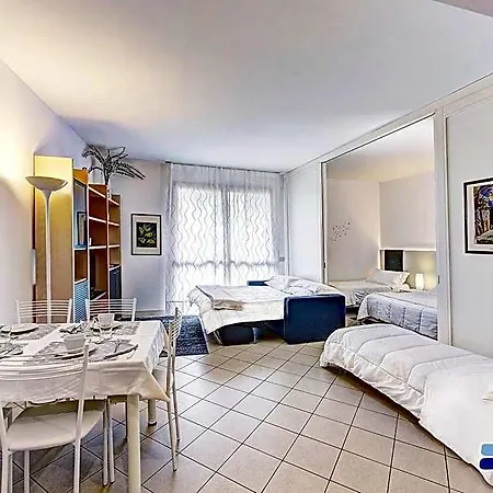Venice Ξενοδοχείο με διαμερίσματα 4*