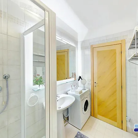 מלון דירות Venice 4*