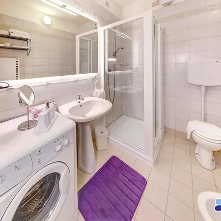 Aparthotel Venice 4*