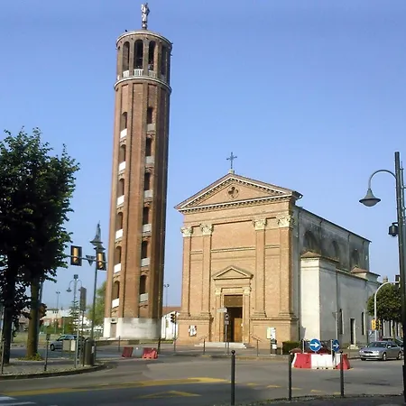 Venice מלון דירות