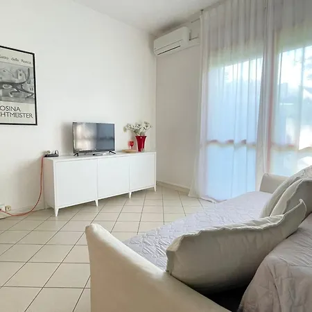 Venice Aparthotel 3*