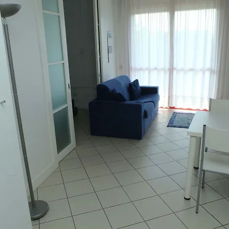Venice Aparthotel 3*